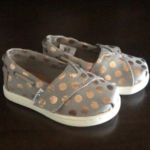 Tiny Toms Shoes